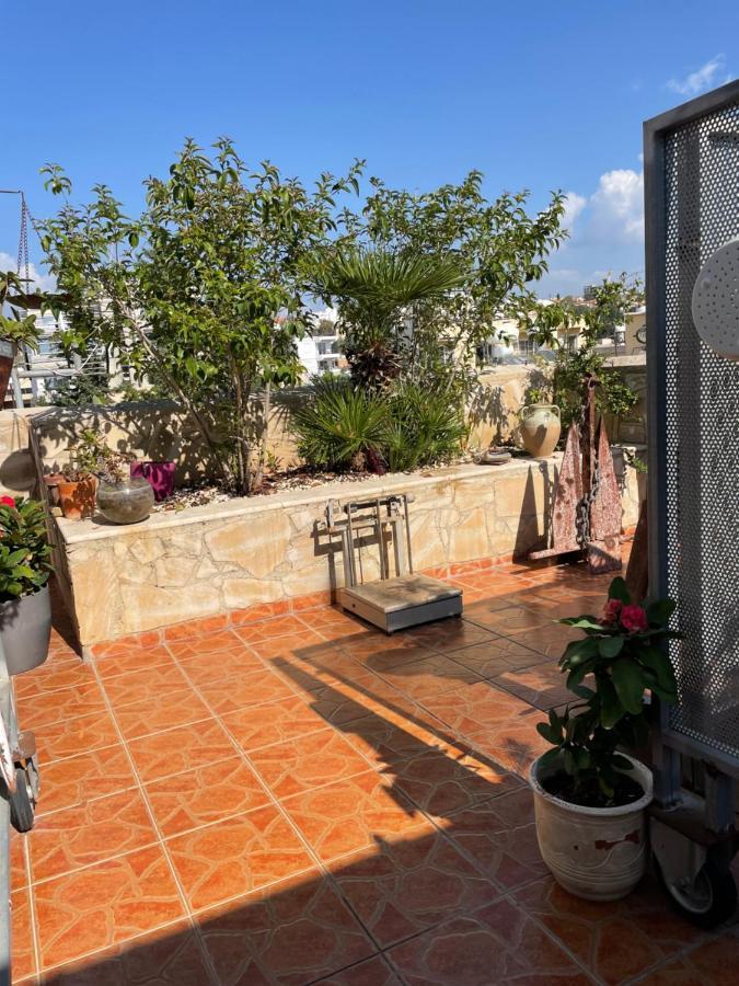 Mp Cozy Apartment Near The Sea Paphos Exterior foto